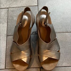 Clarks Women's Metallic Sandals
